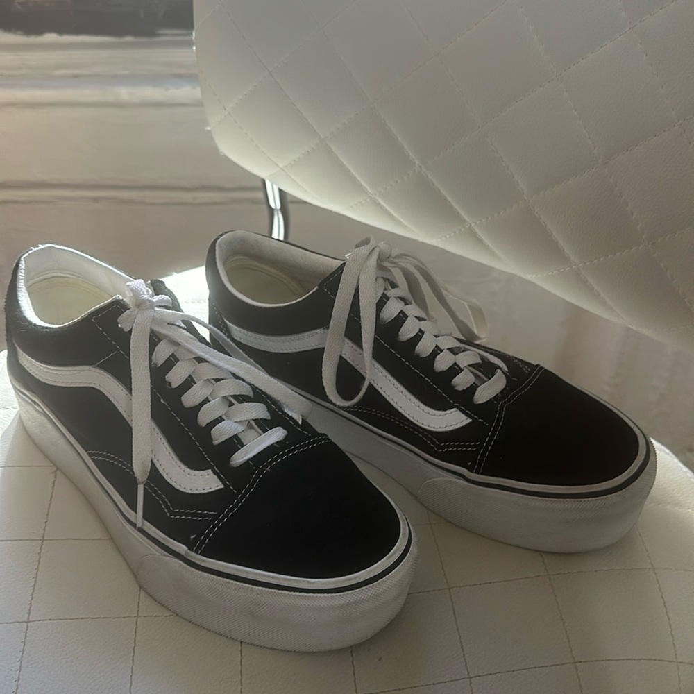Vans Old Skool Stackform Shoe - Barely Worn!